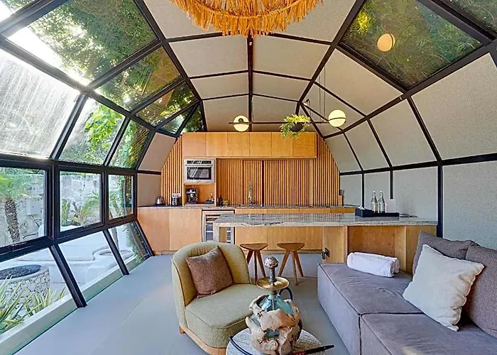  Airship By Alex Ungasan (Bali)